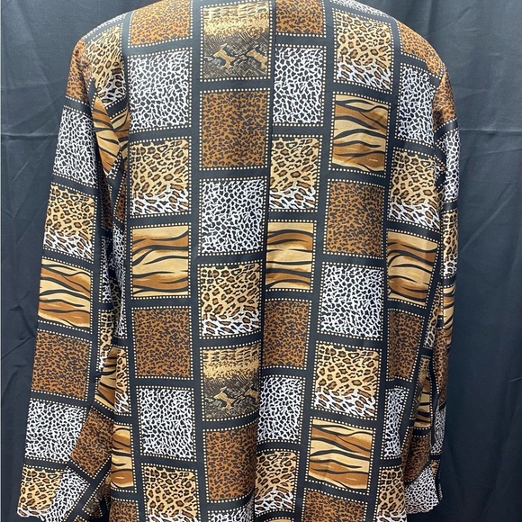 SilkLand Women’s 100% Silk Blouse 2X Button Front Animals Print Side Slits - Picture 2 of 11